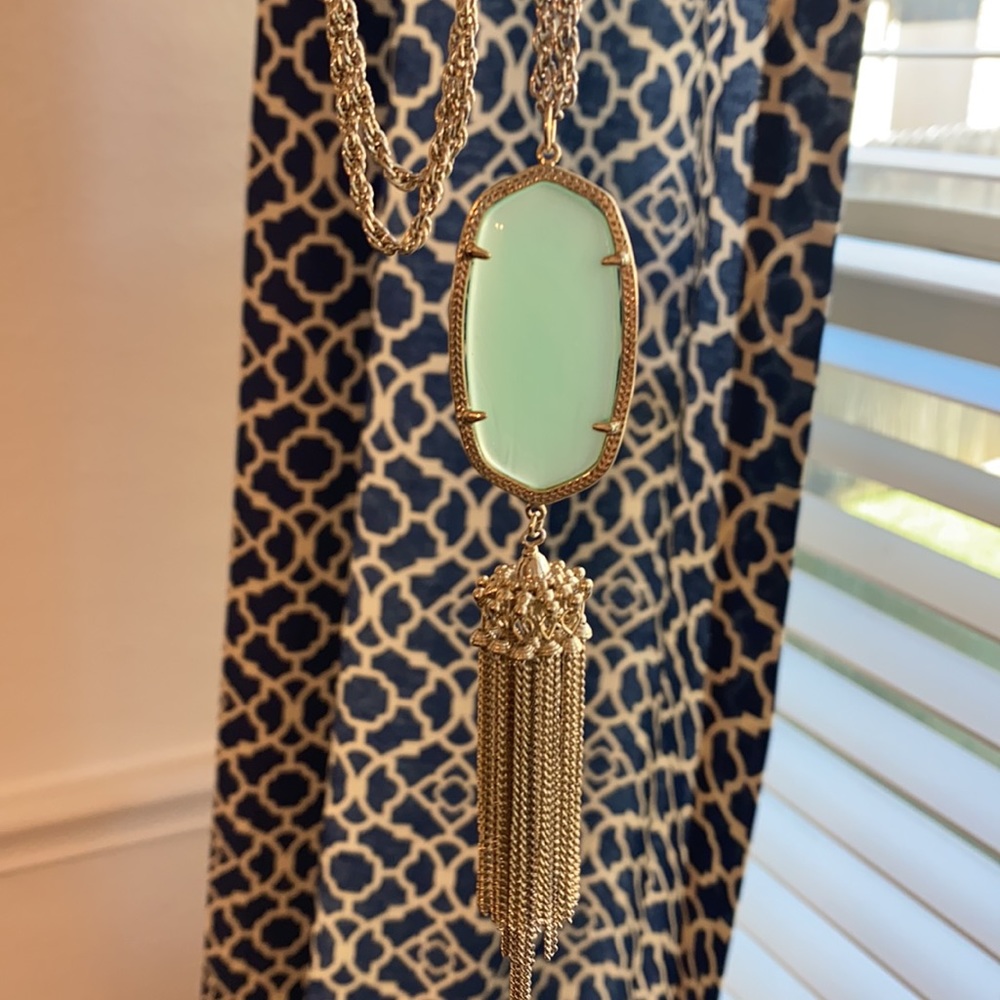 Kendra Scott Necklace - Picture 2 of 3